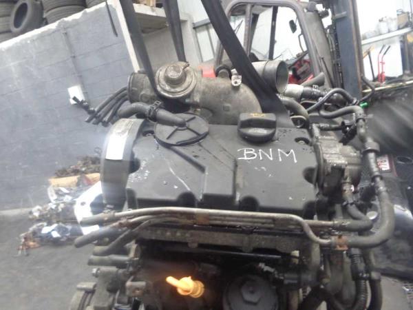 MOTEUR VW 1.4 TDI - Vue 1